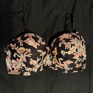 Victoria’s Secret floral Dream Angels Lined Demi bra 34DD